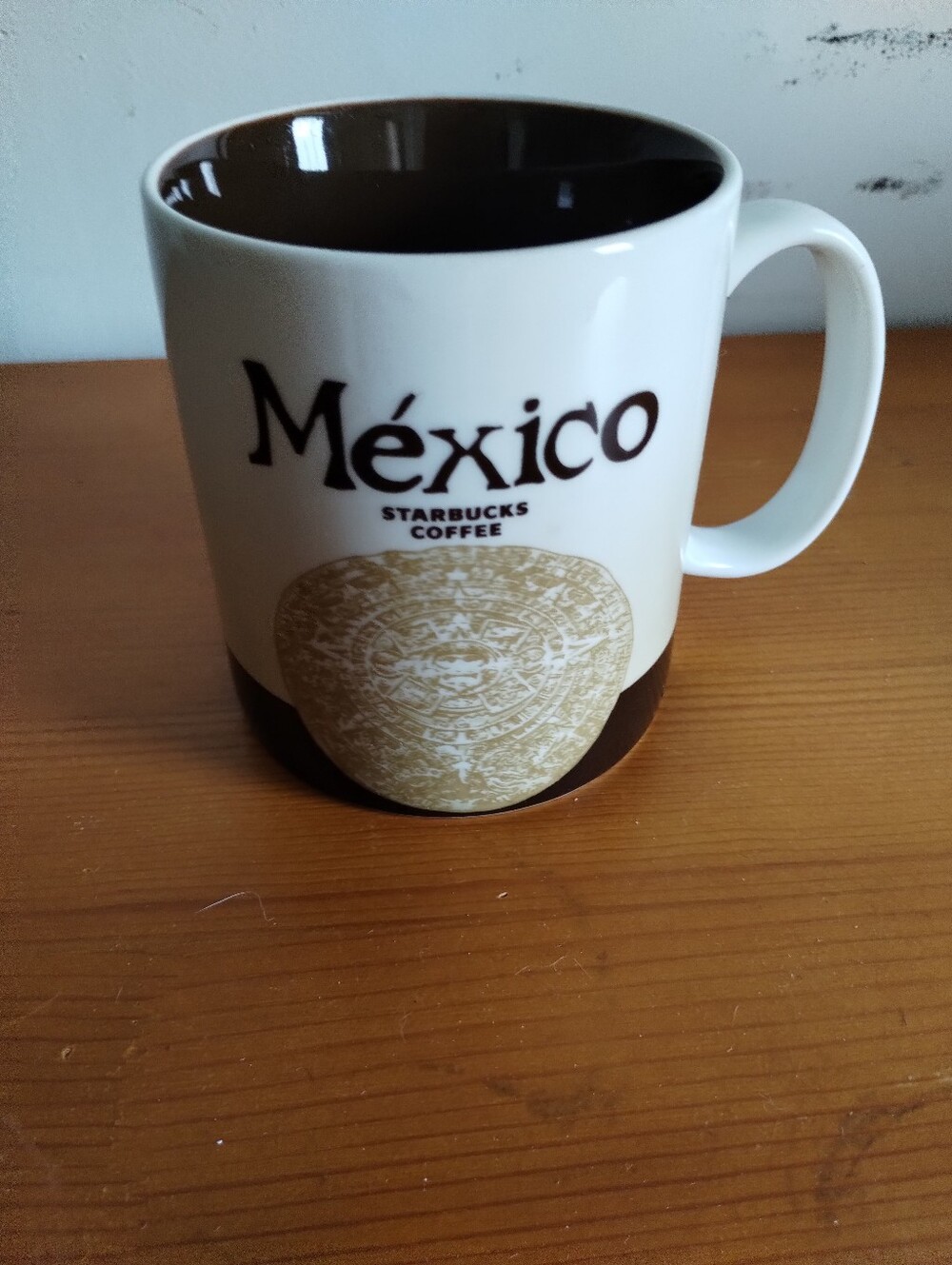 Starbucks México White and Brown Ceramic Mug with Gold Emblem